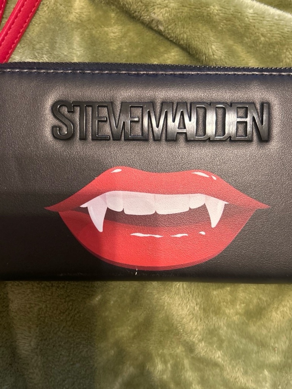 Steve Madden Black Wallet with Red Lip Bite Graphic Some wear on coner